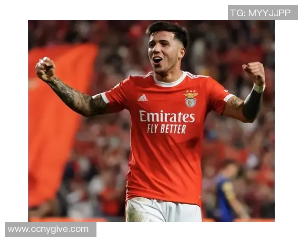 阿根廷足球女星头像展现力量与优雅，塑造女性运动员新形象